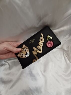 Kate Spade black sequin patch zip wallet CAT MEOW playful appliqué Black Leather